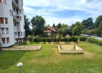 Giardino - Trilocale via valosa di sopra
 
23, Monza - foto 28