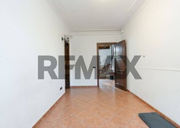 Stanza vuota - Appartamento Via Giuseppe Ballo
 
5, Catania - foto 21