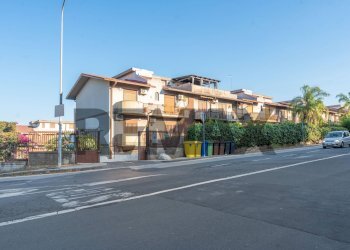 Edificio all\'aperto - Appartamento Via Giuseppe Ballo
 
5, Catania - foto 24