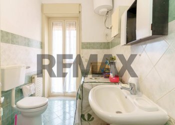 Bagno - Apartment Via Sebastiano Catania
 
316, Catania - photo 17