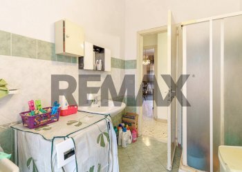 Bagno - Apartment Via Sebastiano Catania
 
316, Catania - photo 18