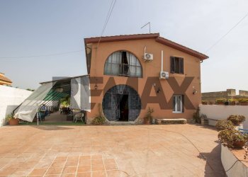 Casa all\'aperto - Casa semi indipendente Traversa Torta
 
9, Siracusa - foto 1
