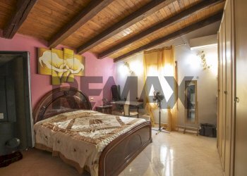 Camera / camera da letto - Casa semi indipendente Traversa Torta
 
9, Siracusa - foto 26