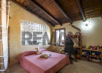 Camera / camera da letto - Casa semi indipendente Traversa Torta
 
9, Siracusa - foto 29
