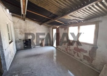 Stanza vuota - Casa indipendente Via Del Bosco
 
348-350, Catania - foto 15