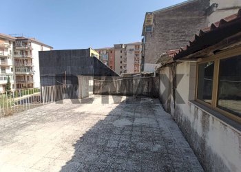 Terrazza - Casa indipendente Via Del Bosco
 
348-350, Catania - foto 20