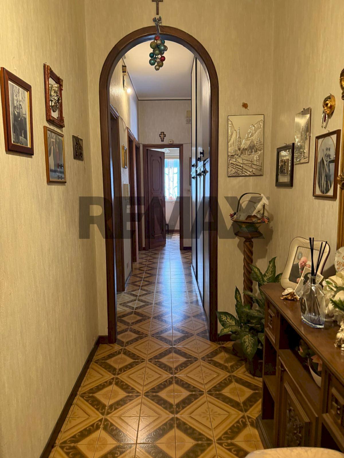 Hall / corridoio - Trilocale VIA BELSITO
18, Misterbianco - foto 3