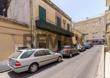 Edificio all\'aperto - Quadrilocale Via Giulia
 
6, Catania - foto 9