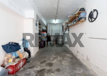 Parcheggio - Box VIA VITTORIO EMANUELE (VICO PREMUDA  )
 
1, Gravina di Catania - photo 2