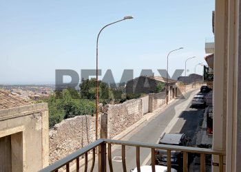 Balcone - Apartment via Solferino
 
187, Canicattini Bagni - photo 1