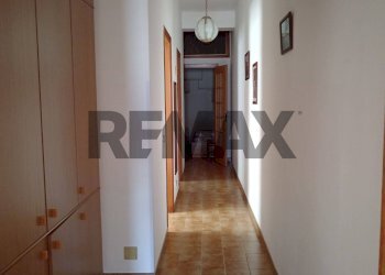 Hall / corridoio - Apartment via Solferino
 
187, Canicattini Bagni - photo 5