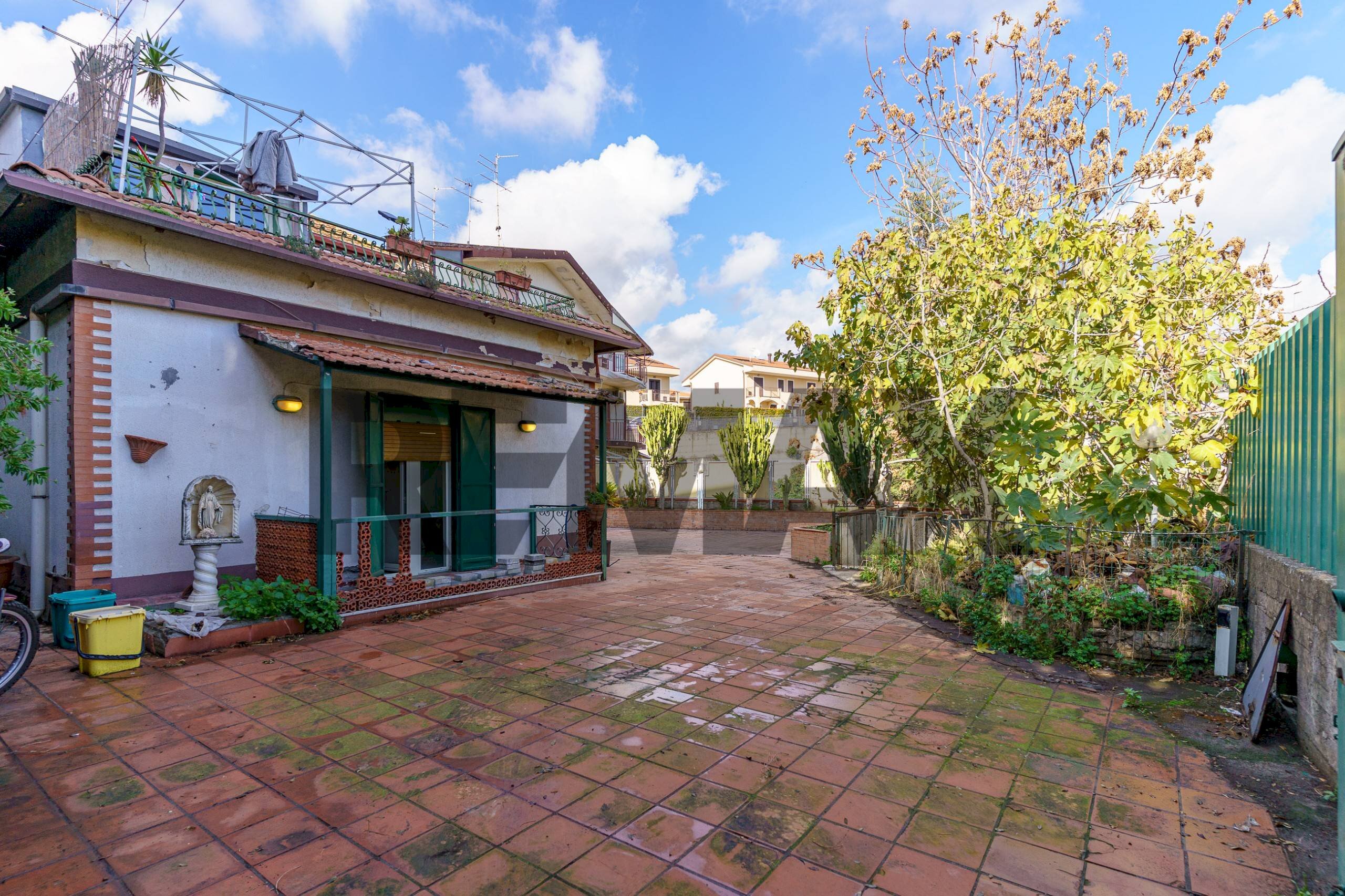 Terrazza - Villa via america
 
11, Gravina di Catania - foto 1