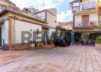 Terrazza - Villa via america
 
11, Gravina di Catania - foto 6