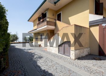 Casa all\'aperto - Villa via sicilia
 
2, Nicolosi - foto 5