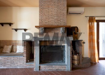 Dettagli - Villa via sicilia
 
2, Nicolosi - foto 17