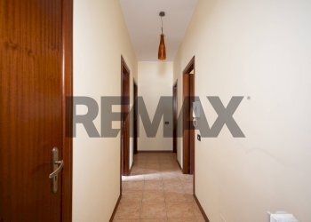 Hall / corridoio - Villa via sicilia
 
2, Nicolosi - foto 23