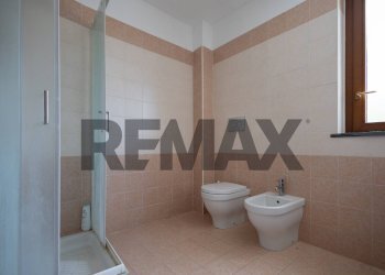 Bagno - Villa via sicilia
 
2, Nicolosi - foto 29