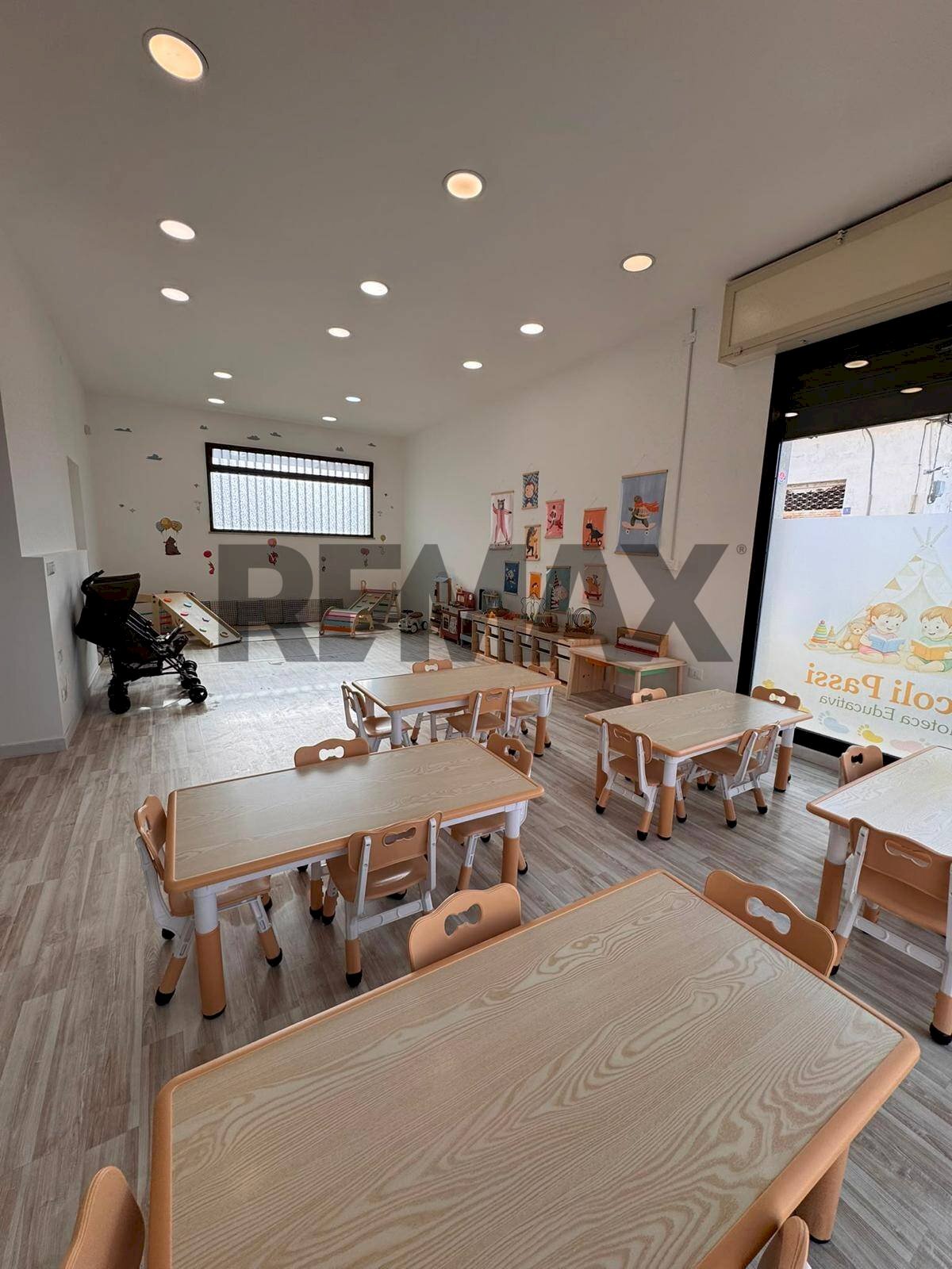 Sala da pranzo - Attività Commerciale Via Giovanni Pascoli
56, Pachino - foto 3