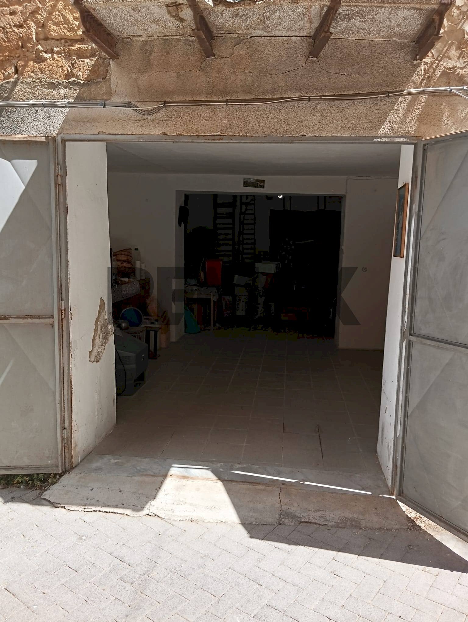 Parcheggio - Box Via Suterese
27, Caltanissetta - foto 2