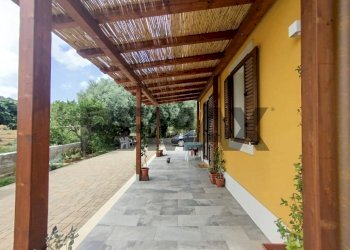 Terrazza - Villa Contrada  Bosco di Sopra
 
24, Canicattini Bagni - foto 4