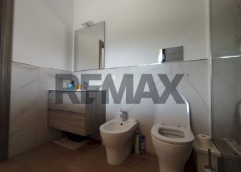 Bagno - Villa Contrada  Bosco di Sopra
 
24, Canicattini Bagni - foto 11