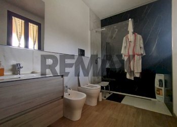 Bagno - Villa Contrada  Bosco di Sopra
 
24, Canicattini Bagni - foto 12