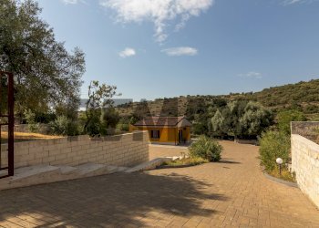 Terrazza - Villa Contrada  Bosco di Sopra
 
24, Canicattini Bagni - foto 4
