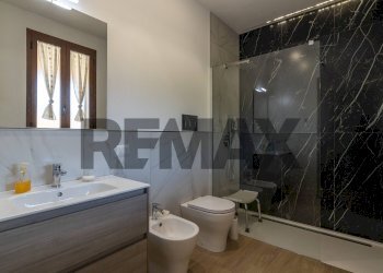 Bagno - Villa Contrada  Bosco di Sopra
 
24, Canicattini Bagni - foto 26