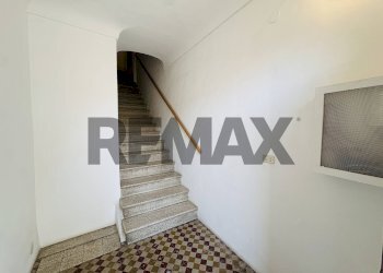 Scale - Apartment Via Duca D'aosta
 
5, Sortino - photo 3