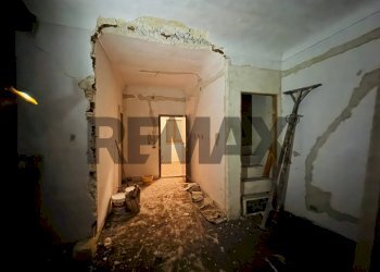 Hall / corridoio - Apartment Via Duca D'aosta
 
5, Sortino - photo 5