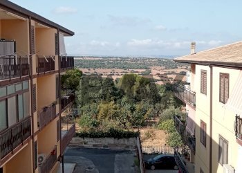 Edificio all\'aperto - Independent house Via Vittorio Emanuele Terzo
 
426, Canicattini Bagni - photo 13