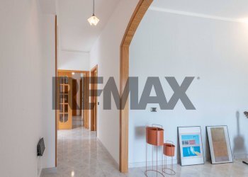 Hall / corridoio - Appartamento Viale liberta'
 
30, Rosolini - foto 4