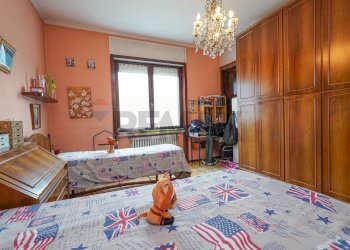 Camera / camera da letto - Villa Via Mascagni
 
100, Stezzano - foto 38