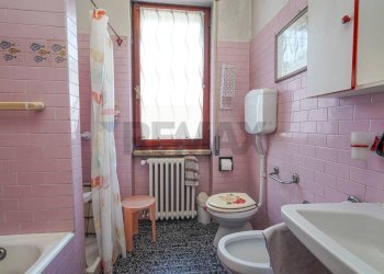 Bagno - Villa Via Mascagni
 
100, Stezzano - foto 42