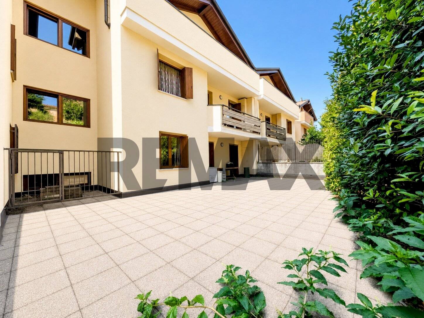 Edificio all\'aperto - Quadrilocale Via Nazionale
 
47, Costa Volpino - foto 1