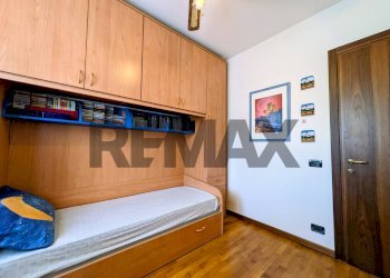 Camera / camera da letto - Quadrilocale Via Nazionale
 
47, Costa Volpino - foto 26