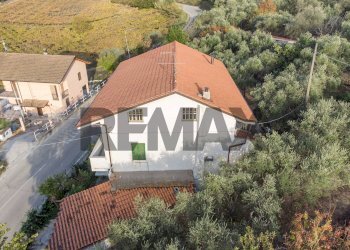Casa all\'aperto - Villa Contrada Montupoli Avenna
 
128, Miglianico - photo 43