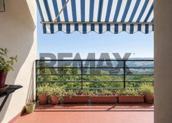 Balcone - Quadrilocale Via Girolamo Ginelli
 
61, Ancona - foto 3