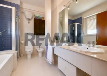 Bagno - Quadrilocale Via Girolamo Ginelli
 
61, Ancona - foto 23