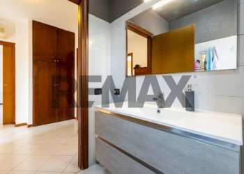 Bagno - Trilocale Via Ugo La Malfa
 
8/B, Salsomaggiore Terme - foto 37