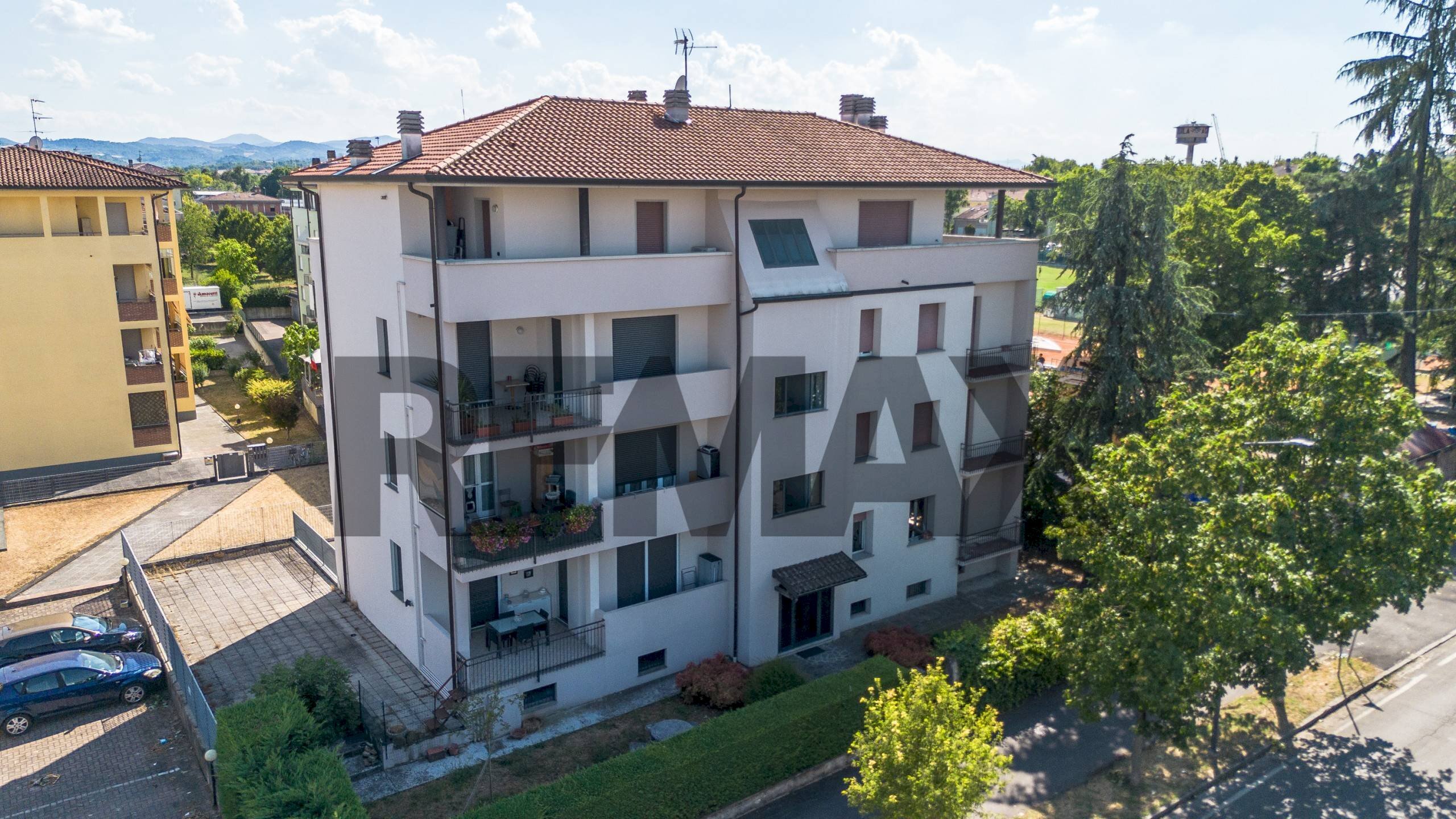 Edificio all\'aperto - Appartamento Viale Martiri della Libertà
 
18, Fidenza - foto 1