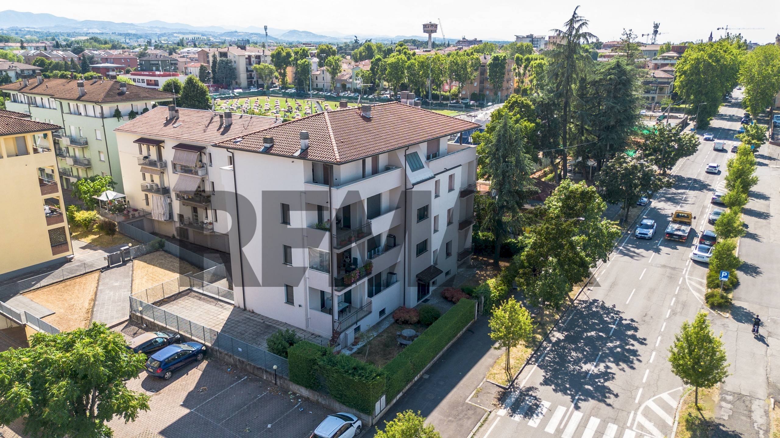 Edificio all\'aperto - Appartamento Viale Martiri della Libertà
18, Fidenza - foto 2