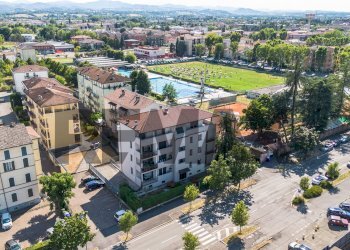 Edificio all\'aperto - Appartamento Viale Martiri della Libertà
 
18, Fidenza - foto 3