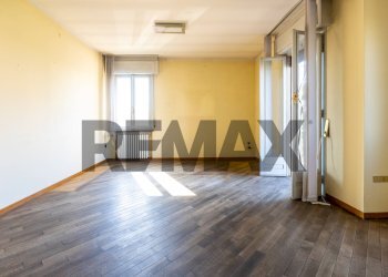 Stanza vuota - Appartamento Viale Martiri della Libertà
 
18, Fidenza - foto 6