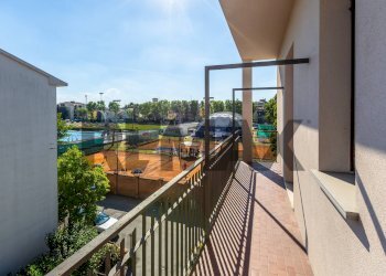 Balcone - Appartamento Viale Martiri della Libertà
 
18, Fidenza - foto 8