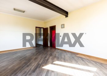 Stanza vuota - Appartamento Viale Martiri della Libertà
 
18, Fidenza - foto 13