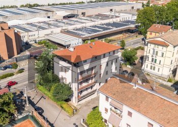Edificio all\'aperto - Appartamento Viale Martiri della Libertà
 
18, Fidenza - foto 39