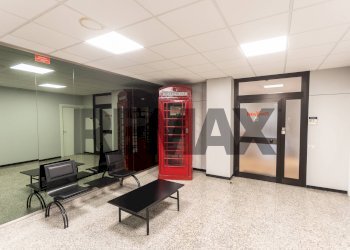 Ricezione / Lobby - Commercial Premises Via Pisa
250, Sesto San Giovanni - photo 11