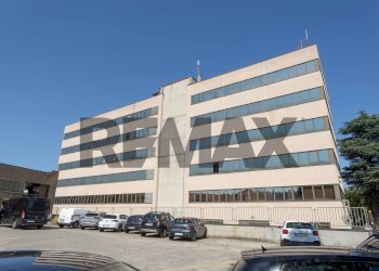 Edificio all\'aperto - Commercial Premises Via Pisa
250, Sesto San Giovanni - photo 36