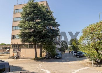 Edificio all\'aperto - Commercial Premises Via Pisa
250, Sesto San Giovanni - photo 38